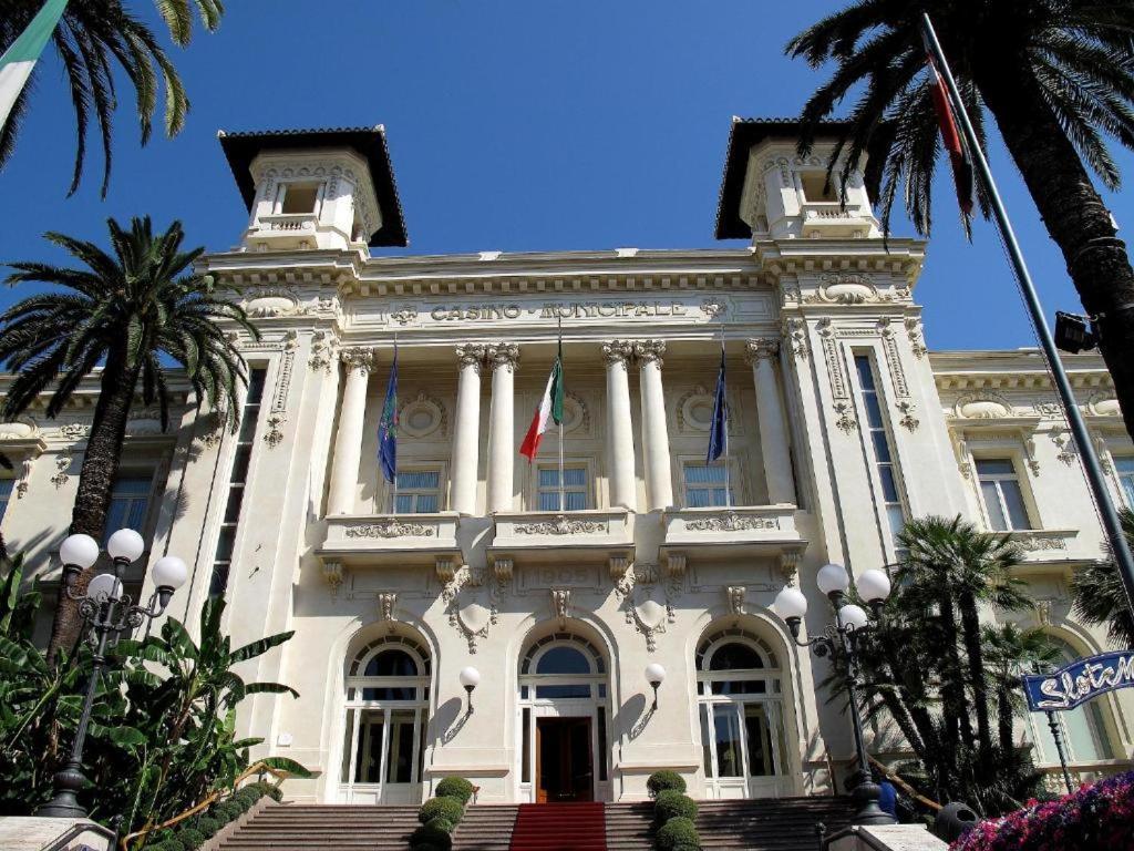 Casa Vacanza Rossella سانريمو المظهر الخارجي الصورة
